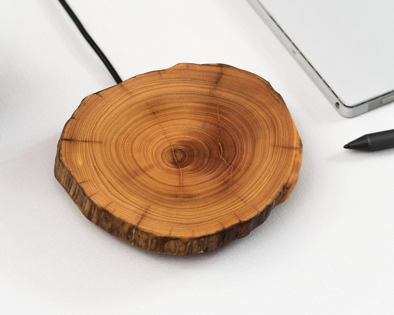 [Charging wood] Log wireless charger scented thuja series can be engraved - Phone Charger Accessories - Wood Khaki