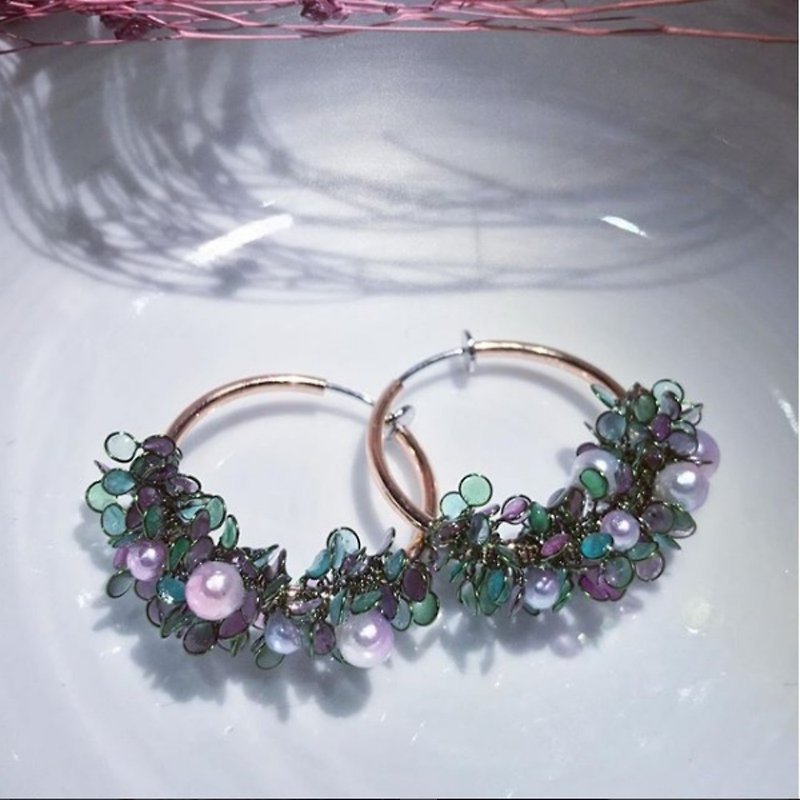Angel Flower Basket Clip-On【Leaf Pearl】 - ต่างหู - วัสดุอื่นๆ สีเขียว