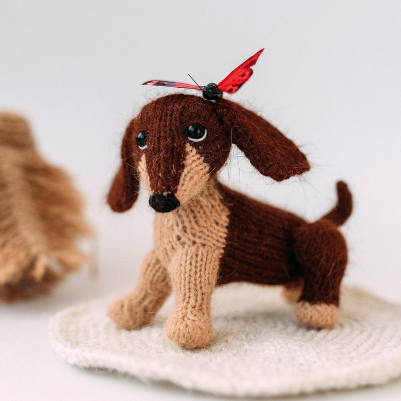 Dachshund puppy knitting pattern. Little knitted realistic dog tutorial - 手工藝教學/工具書 - 其他材質 