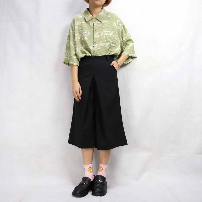 Tsubasa.Y Ancient House 011 Ancient Pants Skirt, Pants Skirt Black Elegant Vintage Seven Points - กางเกงขาสั้น - เส้นใยสังเคราะห์ สีดำ