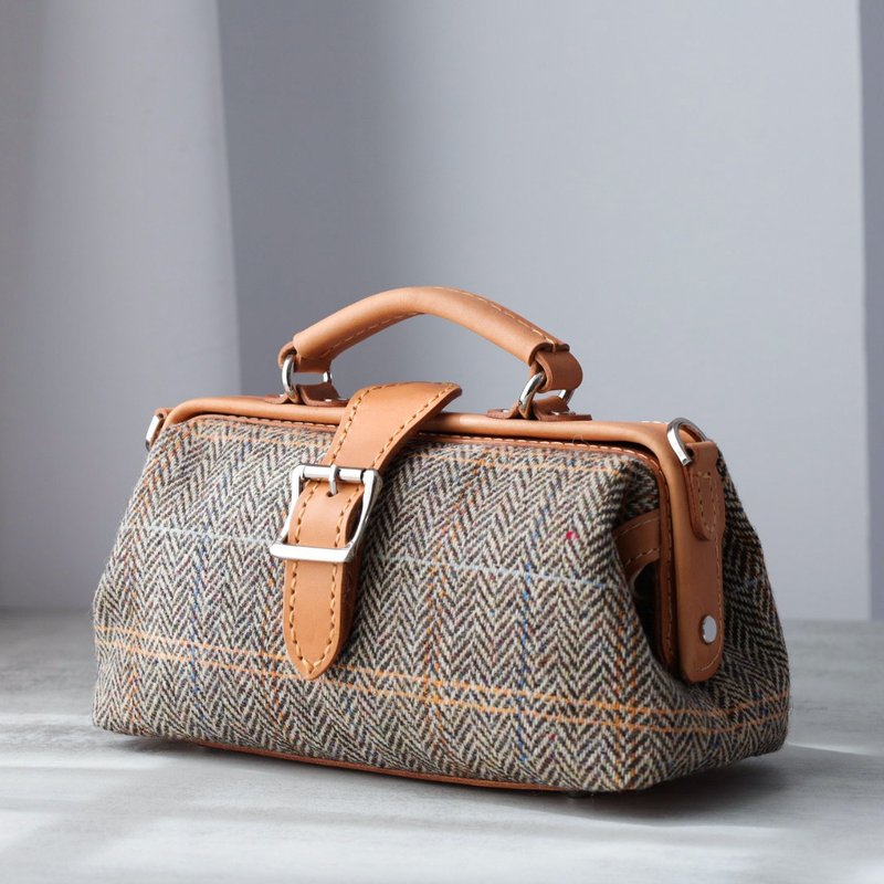 【Wool and leather doctor bag】Harris Tweed warm to the heart autumn and winter women's bag handbag - กระเป๋าแมสเซนเจอร์ - หนังแท้ สีส้ม