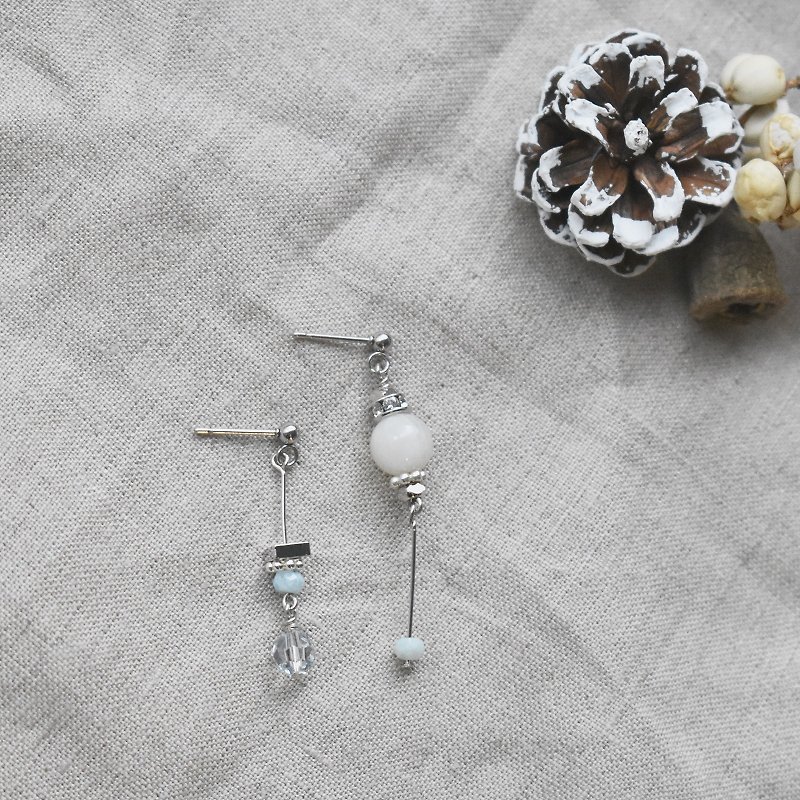 ZHU. Handmade earrings | Moonlight (Christmas gift / natural stone / ear clip) - ต่างหู - โลหะ 