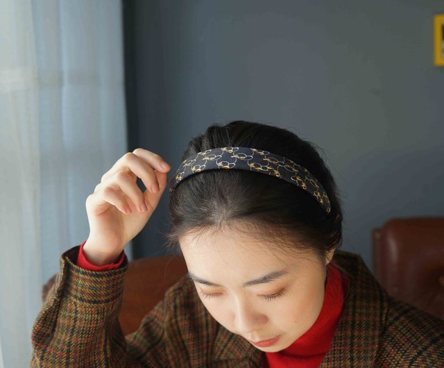 FENDI パターン入り ヘアバンド FENDI パターン入り ヘアバンド