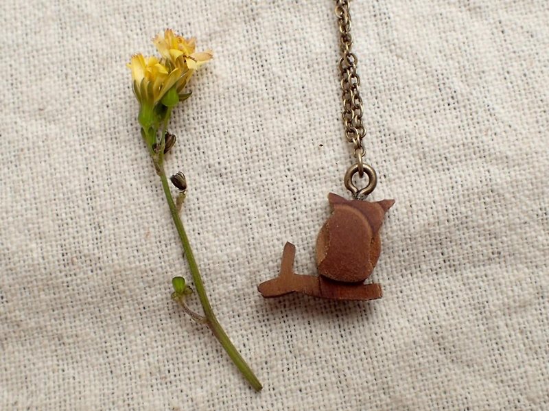 owl necklace - Necklaces - Wood Brown