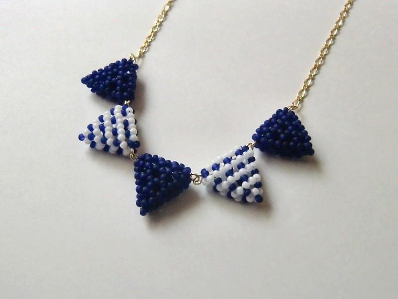 Flag Garland Necklace Delicate Lace Border Striped Blue Navy Blue Indigo Navy Navy White White Marine Sea Summer Seed Beads Triangle Classic Blue - สร้อยคอ - แก้ว สีน้ำเงิน