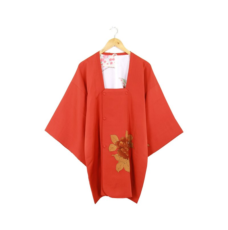 Back to Green :: Japanese hand-painted winter peony back inside the Fan Graph vintage kimono (KBI-17) - เสื้อแจ็คเก็ต - ผ้าไหม สีส้ม