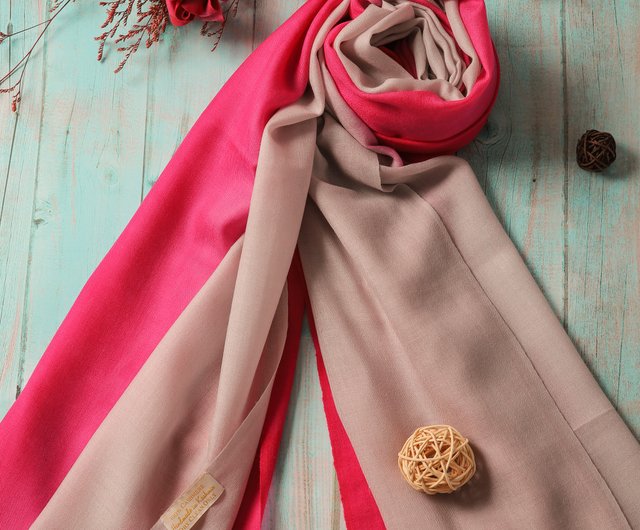 Wool scarf Velvet Rose