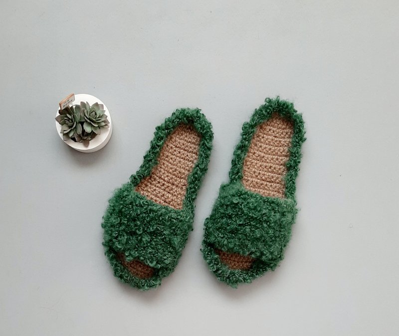 Custom slippers New 2022! Emerald green sliders - 室內拖鞋 - 棉．麻 綠色