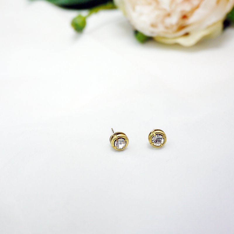 Fashion minimalist zircon earrings - ต่างหู - โลหะ ขาว