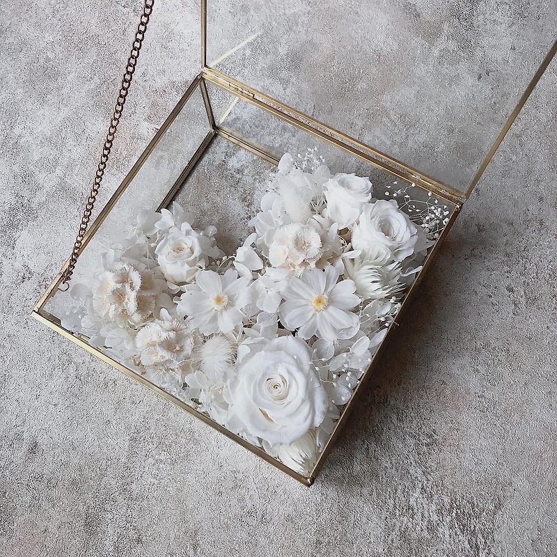 | Immortal Flower Gift | White Love Fashion Jewelry Box - ช่อดอกไม้แห้ง - พืช/ดอกไม้ ขาว