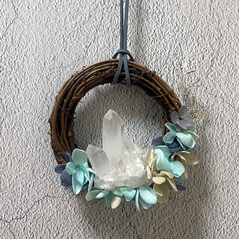 訂製 | 白水晶簇乾燥花小藤圈 | 水晶 | 居家吊飾 - 擺飾/家飾品 - 水晶 藍色