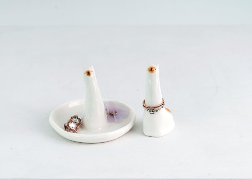 Chunky Chunks Alpaca Ring holder - jewelry displays ornament