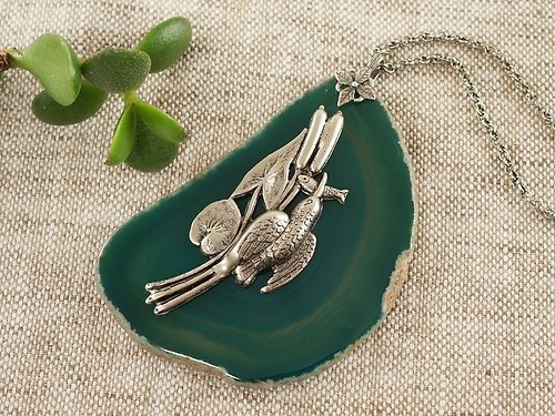 AGATIX Dark Green Agate Slice Slab Silver Fishing Bird Pendant Necklace Woman Jewelry