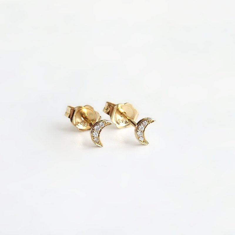 Petite Diamond Crescent 14K Solid Gold Stud Earrings Minimalist - ต่างหู - เพชร สีทอง