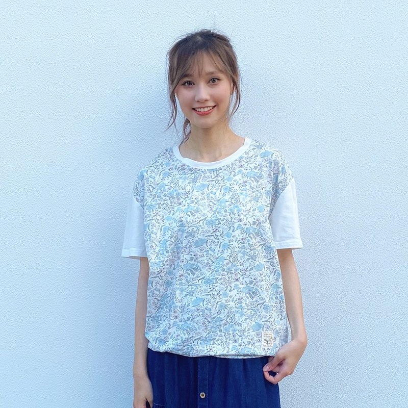 Hana Mokuba 圓領花花草草T恤 - 女 T 恤 - 其他材質 