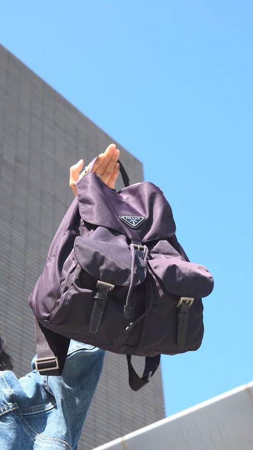 RARE TO GO VINTAGE 日本中古選品店 PRADA Nylon Backpack in purple-blue 尼龍背包 日本中古