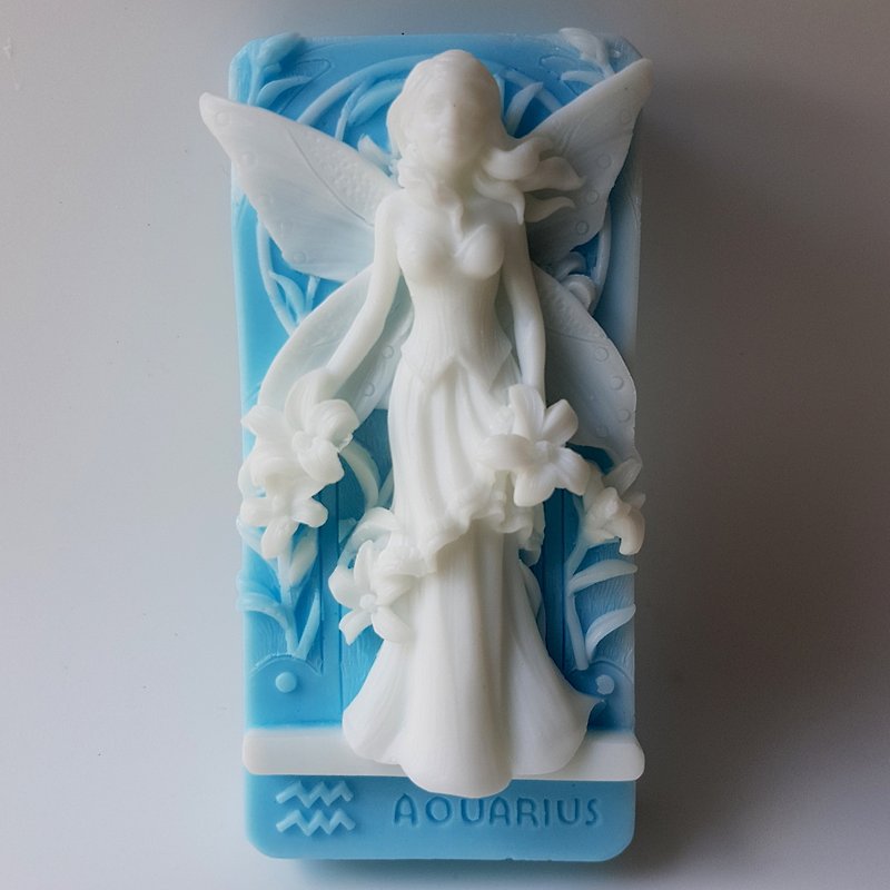 Zodiac Aquarius Fairy handmade soap scented with Pear and Freesia - สบู่ - วัสดุอื่นๆ สีน้ำเงิน