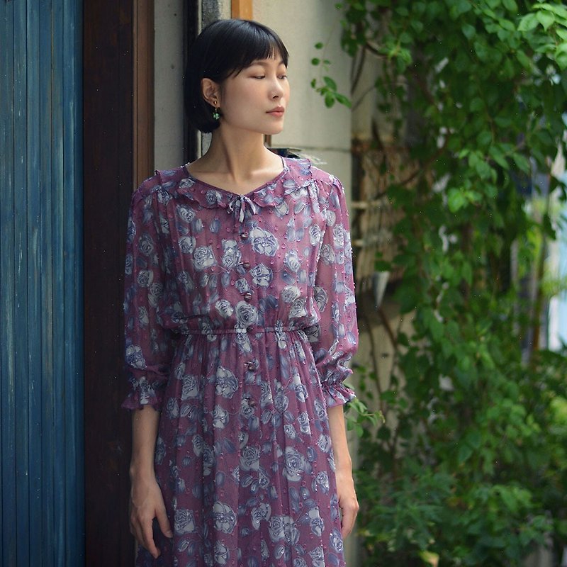 Falling loose | Japanese vintage long-sleeved dress
