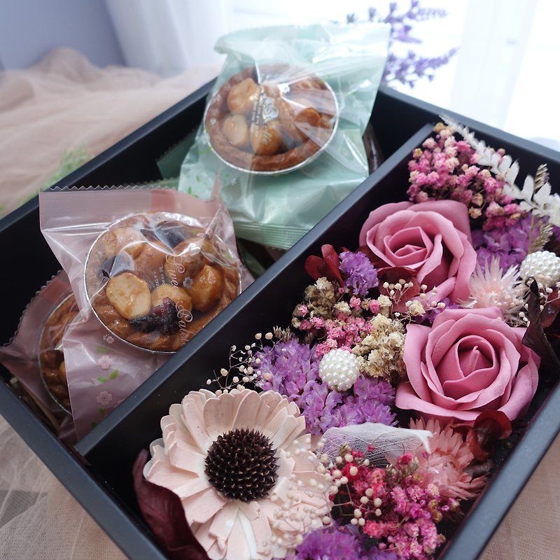 夏威夷果塔 花藝禮盒 中秋禮盒 台中可自取 教師節 - 蛋糕/甜點 - 新鮮食材 多色