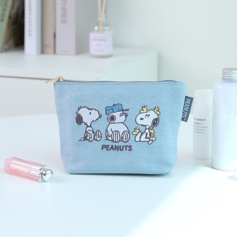Peanuts史努比牛仔船型收納包 手足-Snoopy Olaf 歐拉夫刺繡化妝 - 化妝包/收納袋 - 聚酯纖維 多色