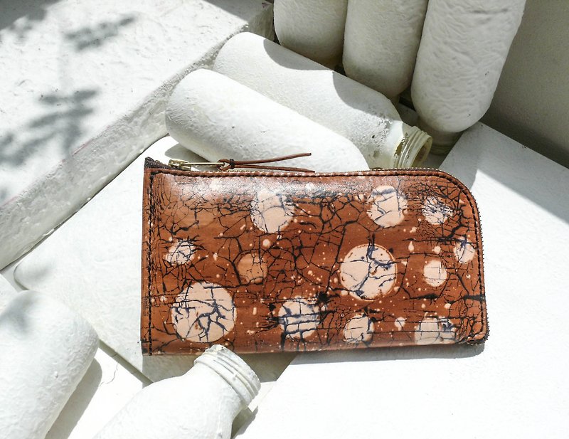 Non-colliding brown ice-cracked bubble vegetable tanned leather genuine leather universal wallet - กระเป๋าสตางค์ - หนังแท้ สีนำ้ตาล