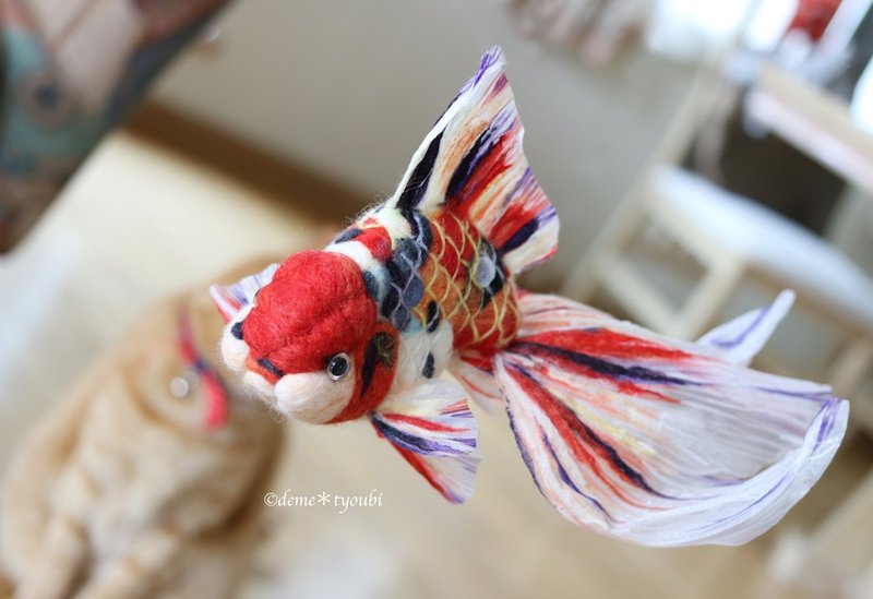 Needle felted goldfish"Calico oranda" 羊毛フェルト金魚　東錦 - 擺飾/家飾品 - 羊毛 紅色