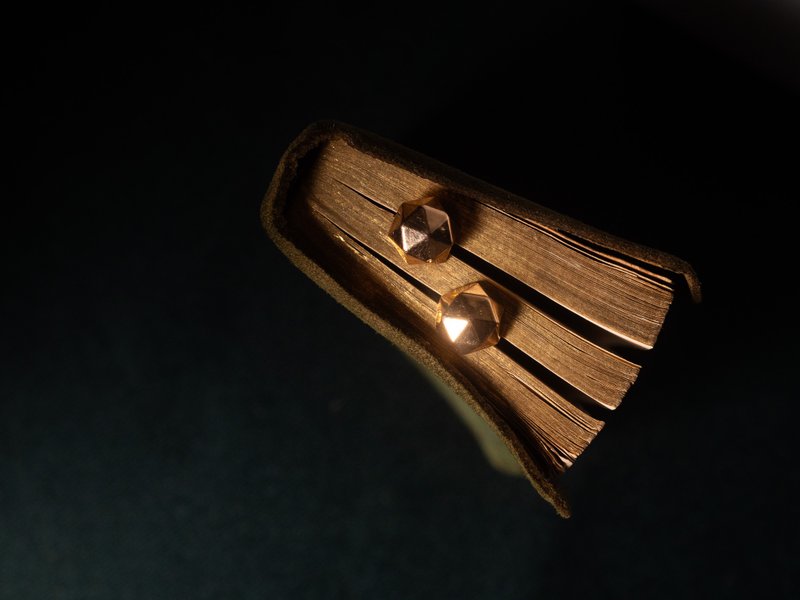 1880年代 フランス製 ゴールド 多面体ピアス - ピアス・イヤリング - 貴金属 ゴールド