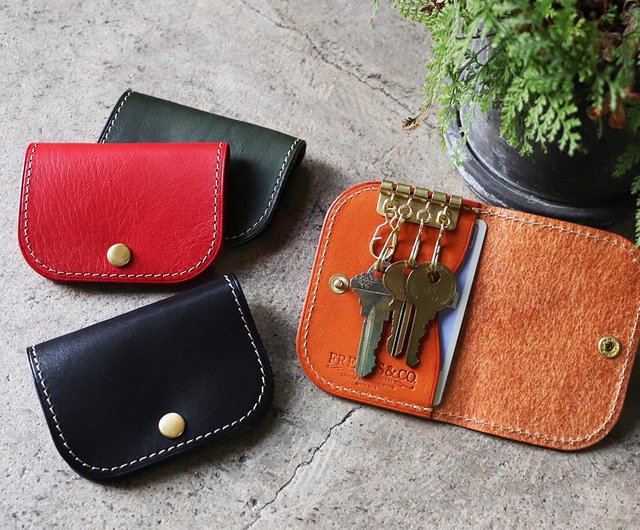 FENDI 赤 レザー キーケース Fモチーフ 保存袋付き 2101218037890-3.jpg
