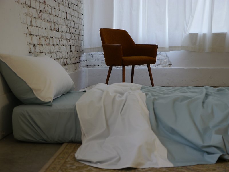 Wake me before dawn to wake up before dawn standard organic cotton quilt (light indigo) - Bedding - Cotton & Hemp Blue