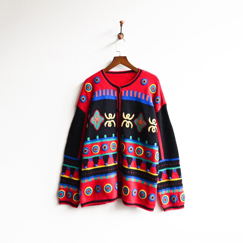 【蛋植物古著】魔幻童話線繡開襟古著毛衣 - 女裝毛衣/針織衫 - 其他人造纖維 紅色