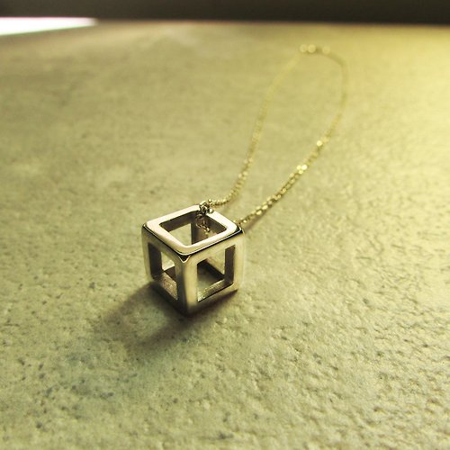 mittag jewelry｜公平貿易珠寶 Cube necklace_立方體項鍊 | 925純銀 限量 設計師手作