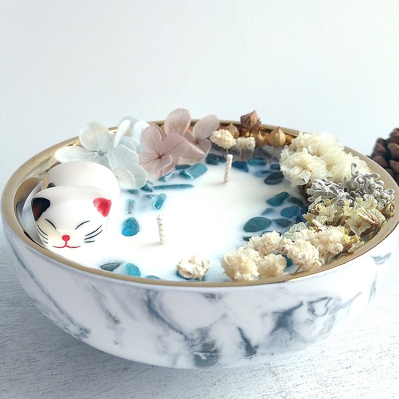 Apatite - Lovely cat - White Marble bowl | Dried flower Crystal &amp; Soywax Candle