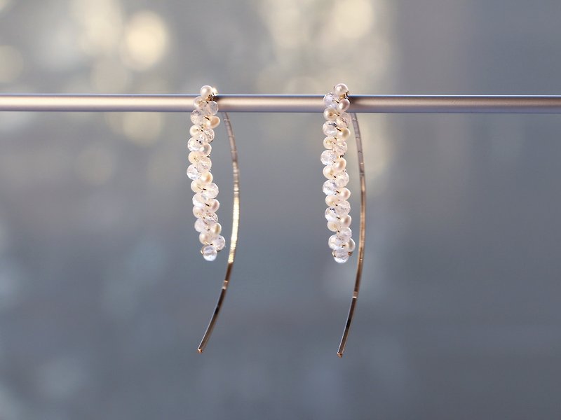 14kgf- rainbow moon stone marquis pierced earrings - ต่างหู - เครื่องเพชรพลอย ขาว