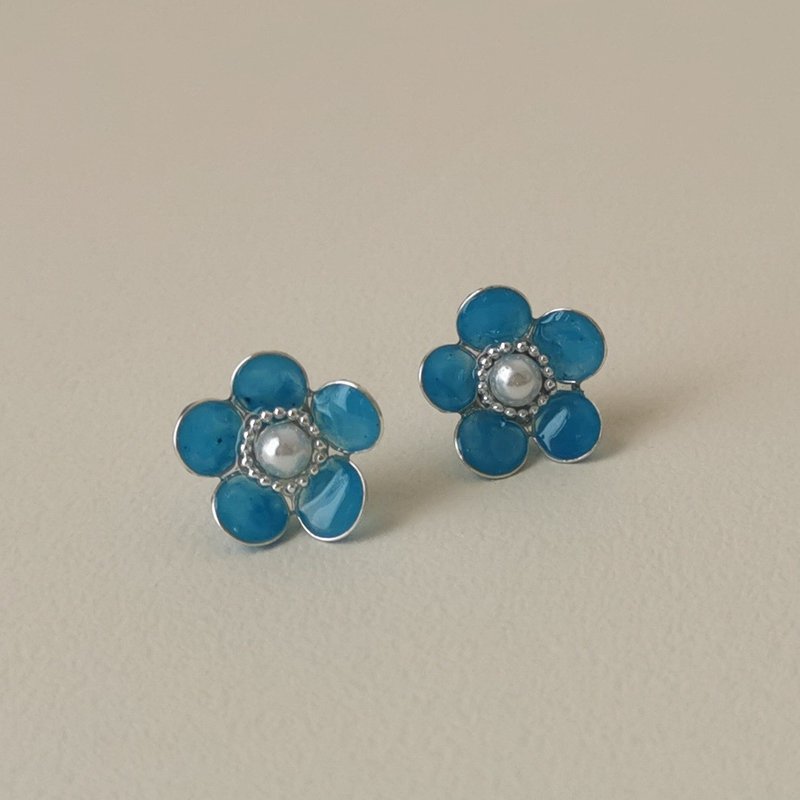 [Veverka] Retro Wave-Resin Earrings Birthday Gift Crystal Flower Resin Flower Dew Grass - Earrings & Clip-ons - Resin Blue