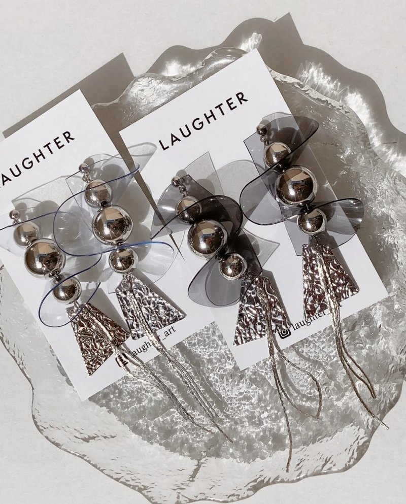 【人氣】部落流蘇 PVC 耳針 耳夾 透明 銀色 大尺寸 - 耳環/耳夾 - 壓克力 透明