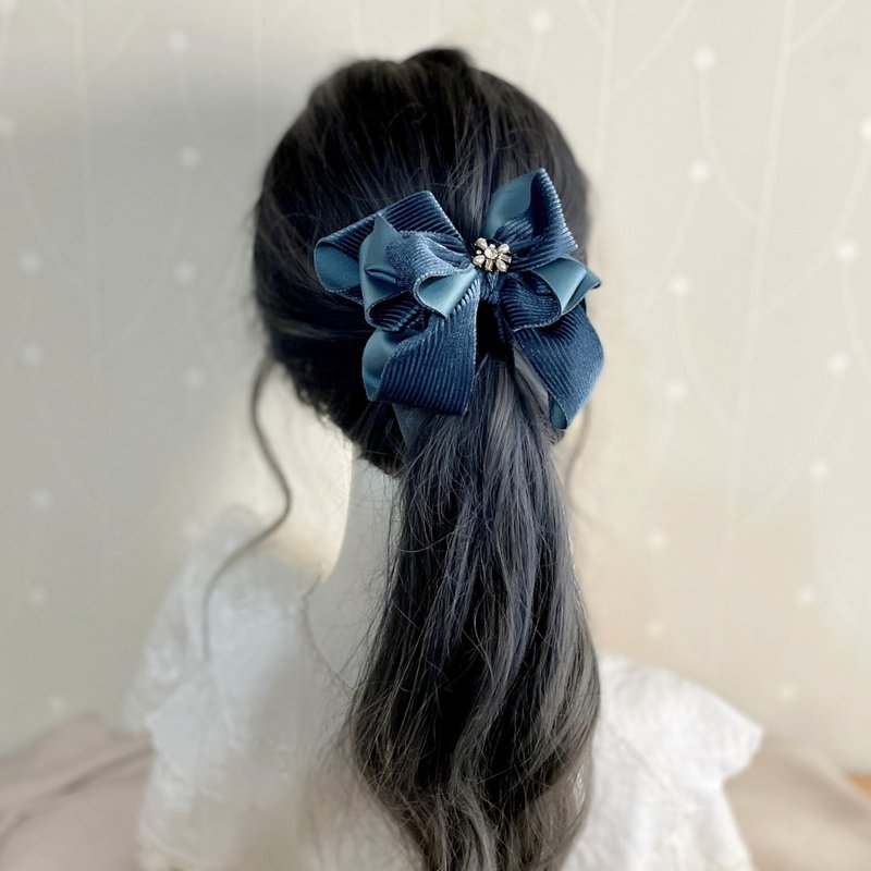 Velvet three-dimensional bow banana clip fairy clip hairpin scrunchie tie ponytail hook hair comb hair fork - เครื่องประดับผม - วัสดุอื่นๆ สีน้ำเงิน