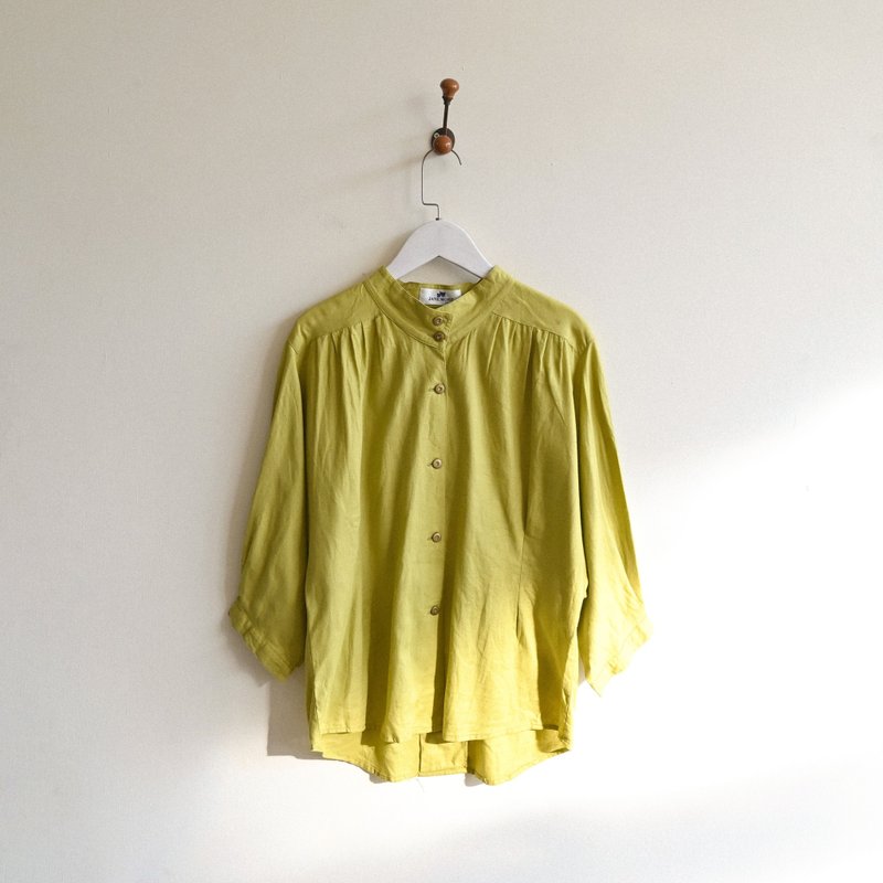 [NaSuBi Vintage] Cotton and linen vintage shirt with wide sleeves and stand collar - เสื้อเชิ้ตผู้หญิง - ผ้าฝ้าย/ผ้าลินิน 