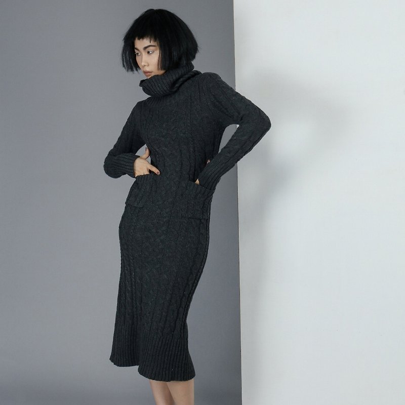 【Spot】 thick needle sweater dress - Women's Sweaters - Polyester Black