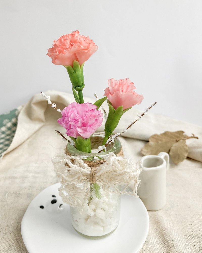 【Clay hand-made carnations】Glass vase can choose the color of the mother's day gift - Plants - Clay Multicolor