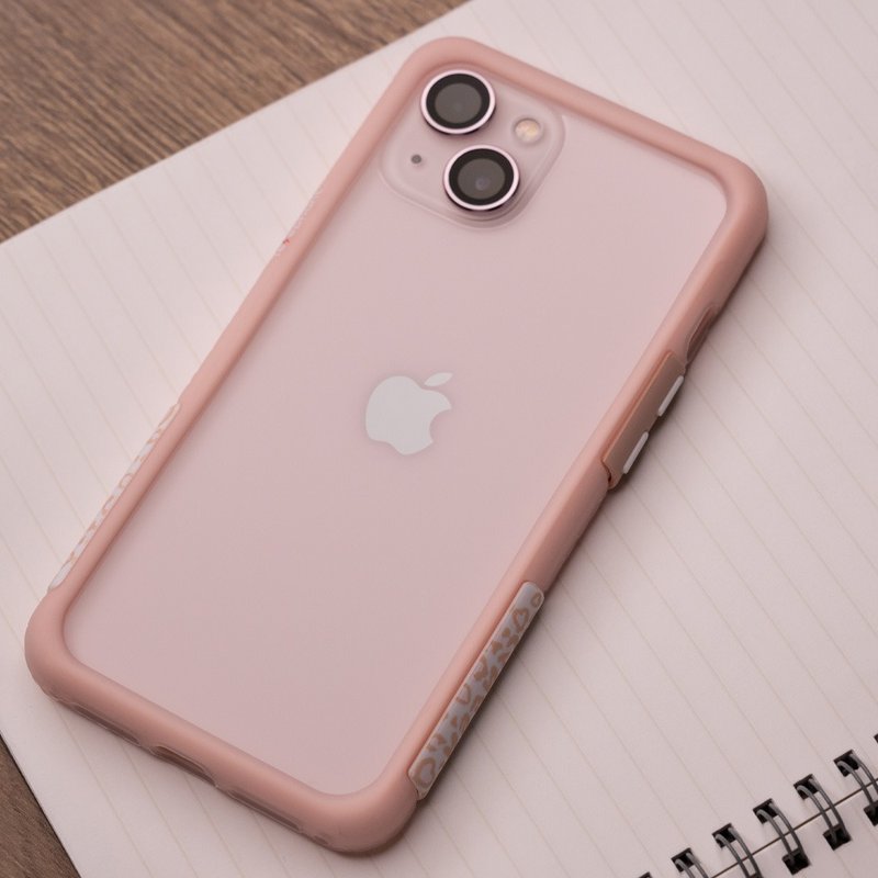 送品牌掛繩 iPhone 13 Pro NMDer 手機殼--情人節-愛的抱抱 - 手機殼/手機套 - 塑膠 粉紅色