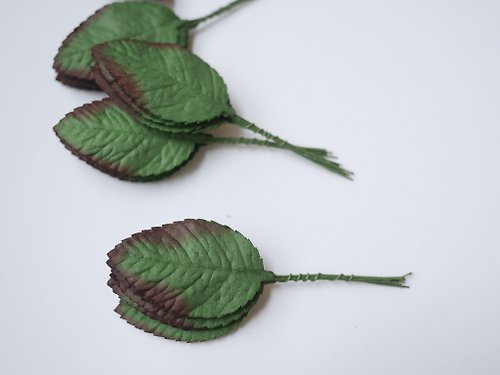 makemefrompaper Paper Flower, Gift decoration DIY supplies: 50 pieces, dark green rose leaves