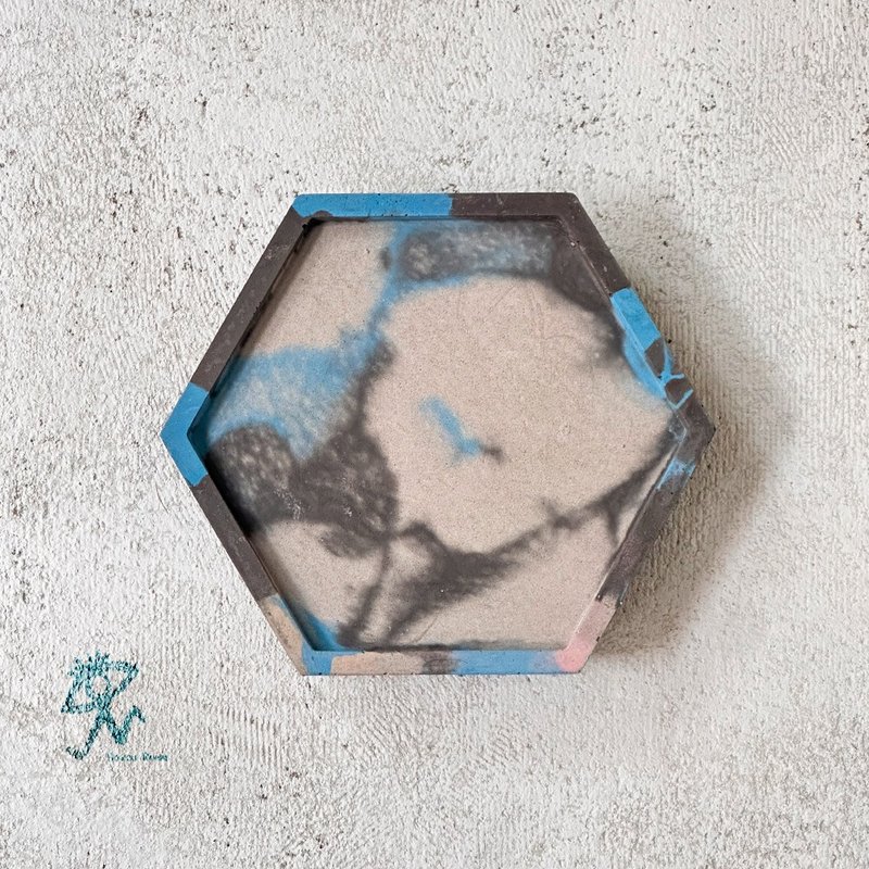 【 山人成型 - 雲霓盤 】手作水泥杯墊・一物一色 no.0131 (單入) - 擺飾/家飾品 - 水泥 