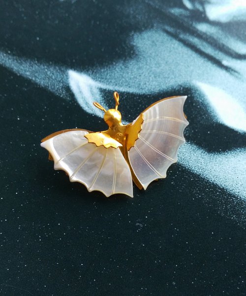 老時光角落 Vintage Jewelry 西洋古董飾品 早期手工貝殼 珍珠貝蝴蝶 別針