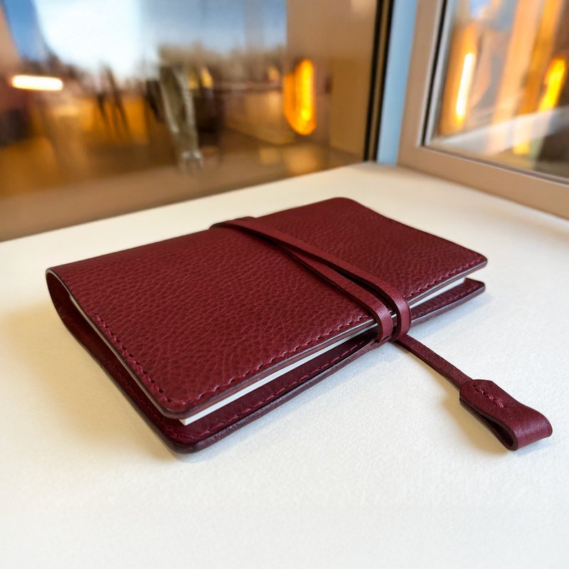 艾曼紐 A6 皮革筆記本/書衣 /植鞣革 - 酒紅色  客製化禮物 - 筆記本/手帳 - 真皮 紅色