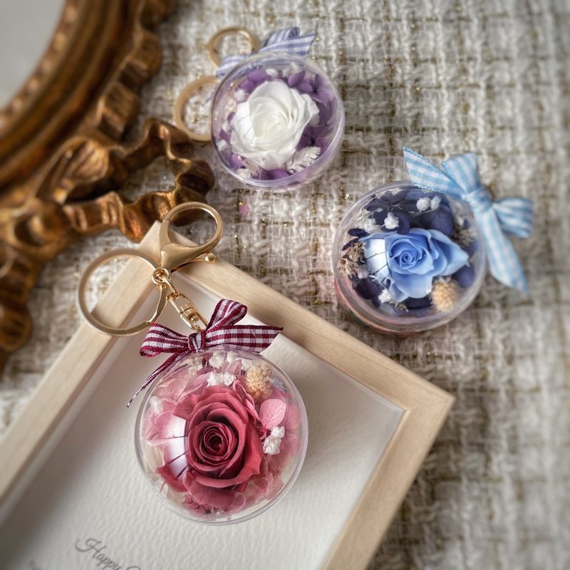 Wandering the world eternal rose bob ball key ring charm - ที่ห้อยกุญแจ - วัสดุอื่นๆ หลากหลายสี