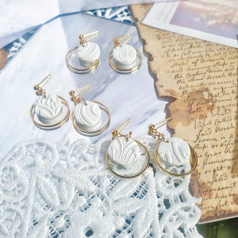 Athenian style | Round frame style | Earrings/earrings - ต่างหู - ดินเผา 