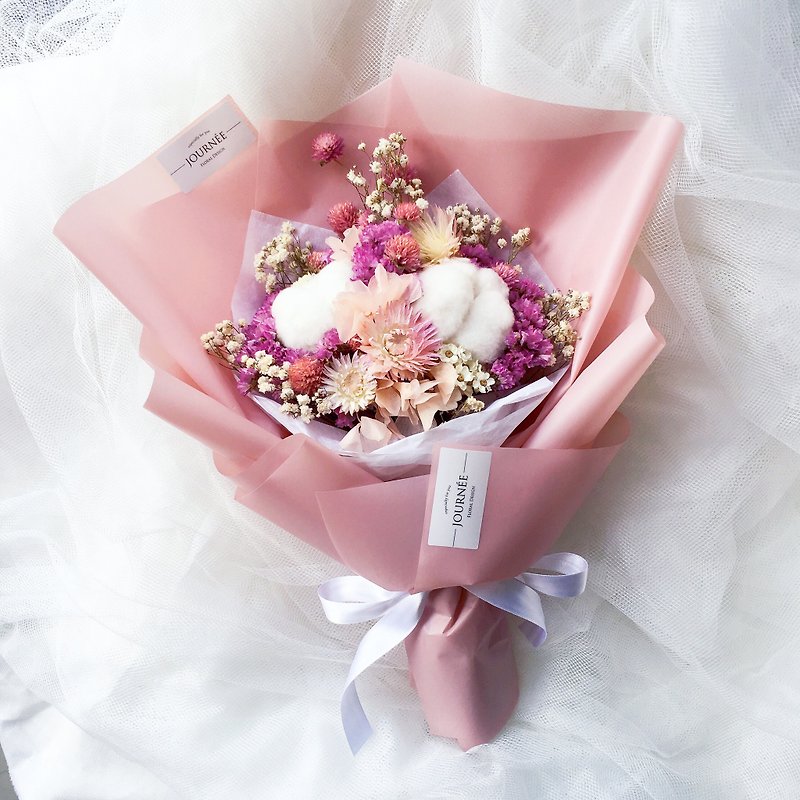 Journee sweet powder berry bunch / pink dry bouquet full of stars cotton Valentine's Day gift - ช่อดอกไม้แห้ง - พืช/ดอกไม้ สึชมพู