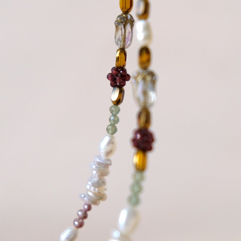 ALYSSA & JAMES Green Crystal Purple Tulip Glass Bead Freshwater Pearl Necklace C104 - สร้อยคอ - คริสตัล หลากหลายสี