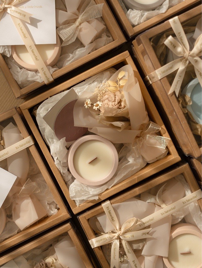 [Gift Box Set] It's Saturday dry bouquet x Cement scented candle - น้ำหอม - ปูน หลากหลายสี