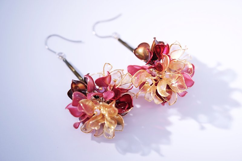 X-ray single autumn flower ball gold x red single hand made jewelry earrings - ต่างหู - พลาสติก สีแดง